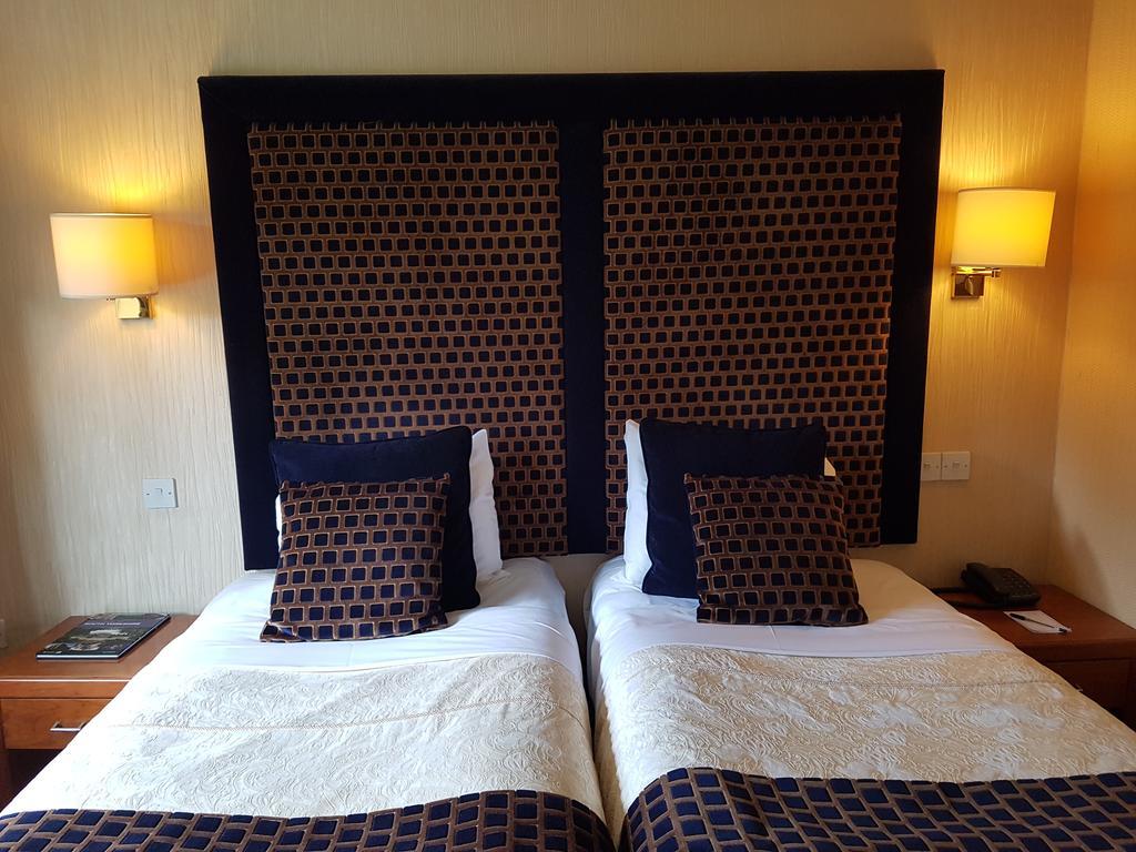 Carlton Park Hotel Rotherham Zewnętrze zdjęcie